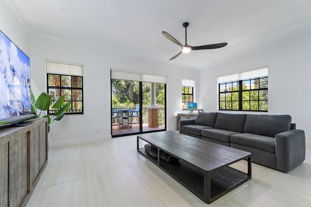 605 Del Sol Circle, Tequesta, FL 33469