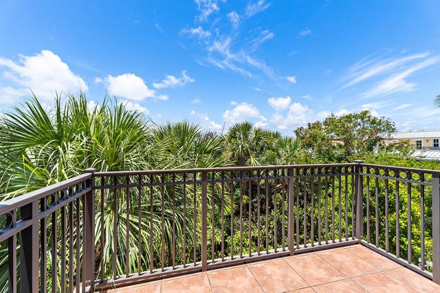 605 Del Sol Circle, Tequesta, FL 33469