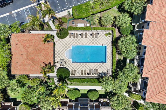 605 Del Sol Circle, Tequesta, FL 33469