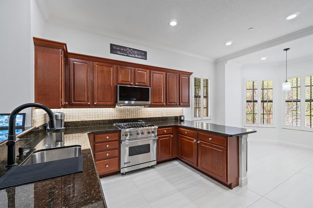 605 Del Sol Circle, Tequesta, FL 33469