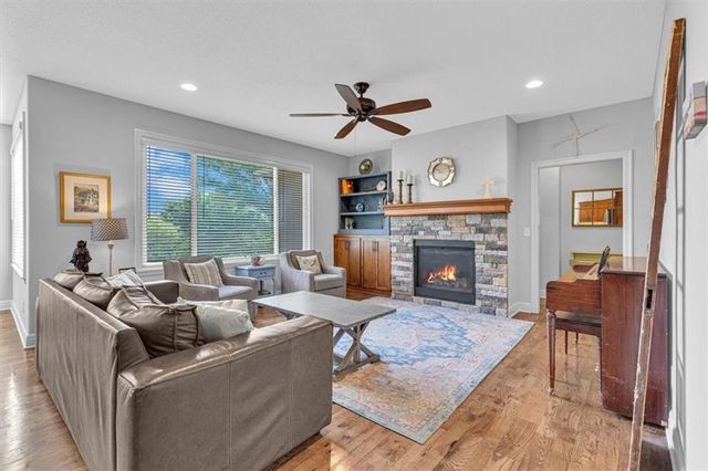 1300 N 4th St East Street, Louisburg, KS 66053