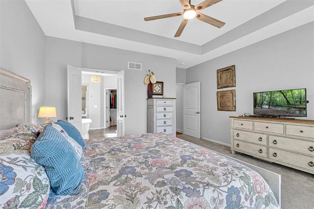 1300 N 4th St East Street, Louisburg, KS 66053