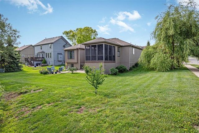 1300 N 4th St East Street, Louisburg, KS 66053
