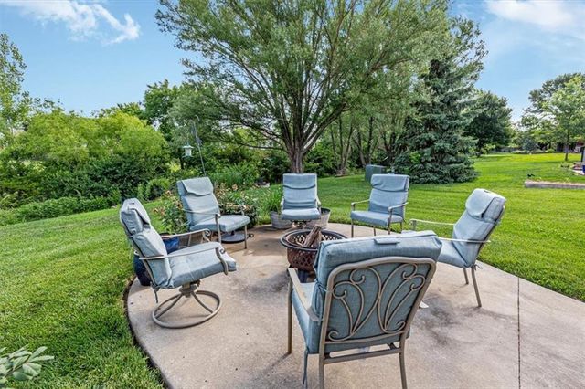 1300 N 4th St East Street, Louisburg, KS 66053