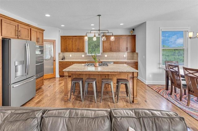 1300 N 4th St East Street, Louisburg, KS 66053