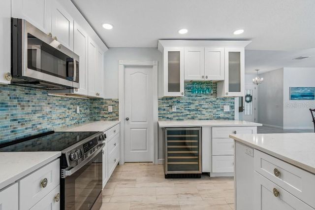 4627 TRAILS DRIVE, Sarasota, FL 34232