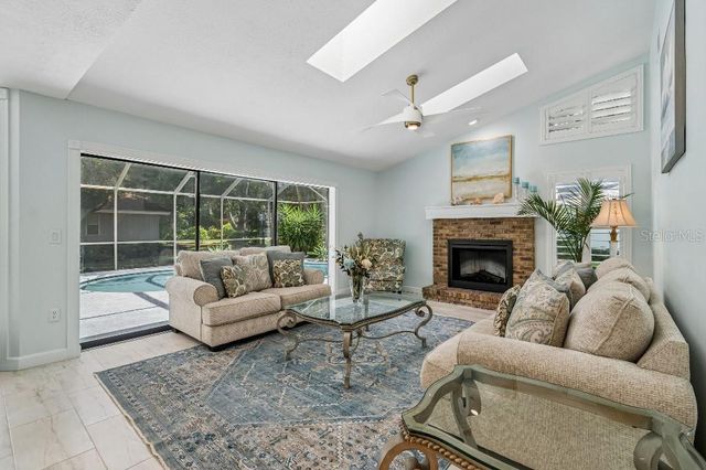 4627 TRAILS DRIVE, Sarasota, FL 34232