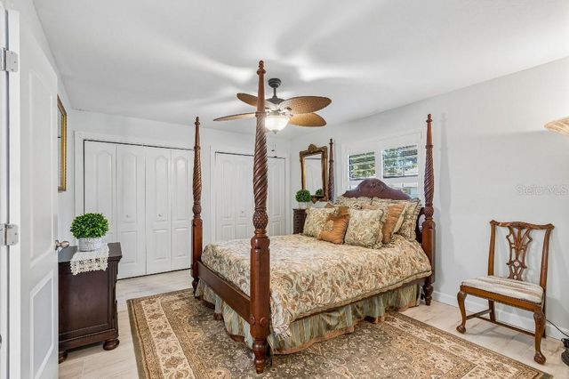 4627 TRAILS DRIVE, Sarasota, FL 34232