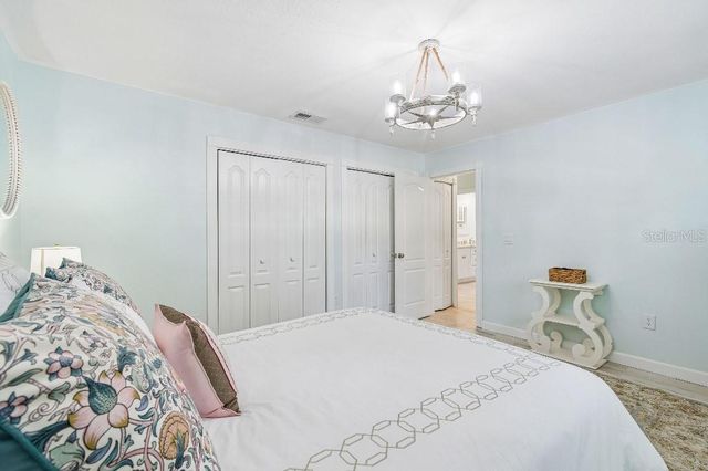4627 TRAILS DRIVE, Sarasota, FL 34232