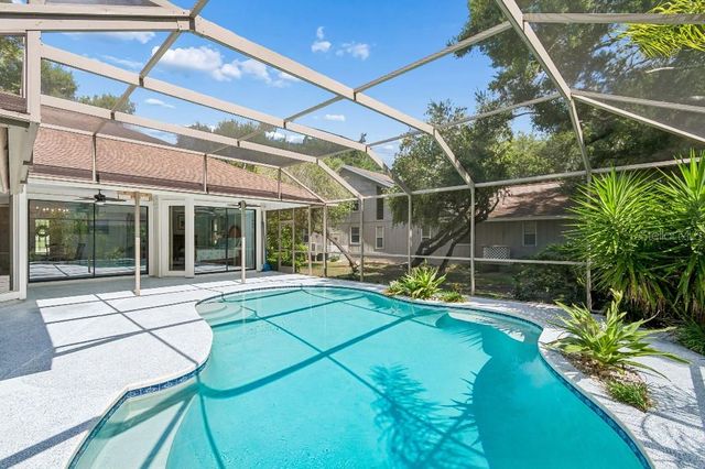 4627 TRAILS DRIVE, Sarasota, FL 34232