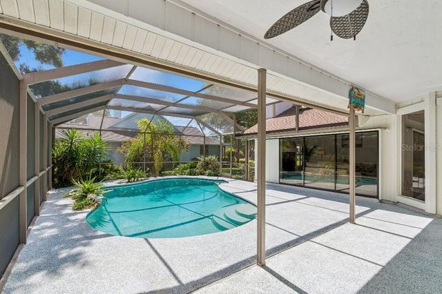 4627 TRAILS DRIVE, Sarasota, FL 34232