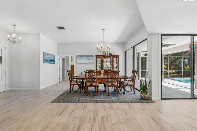 4627 TRAILS DRIVE, Sarasota, FL 34232