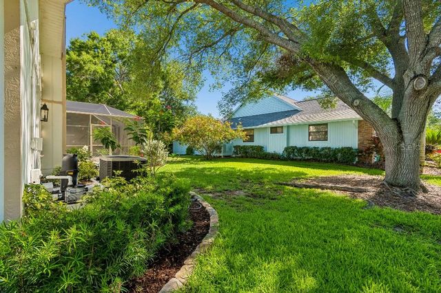 4627 TRAILS DRIVE, Sarasota, FL 34232