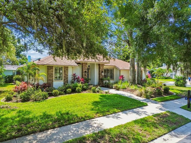 4627 TRAILS DRIVE, Sarasota, FL 34232