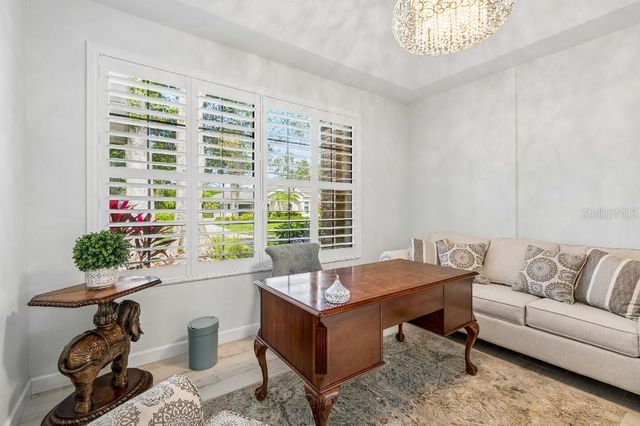 4627 TRAILS DRIVE, Sarasota, FL 34232
