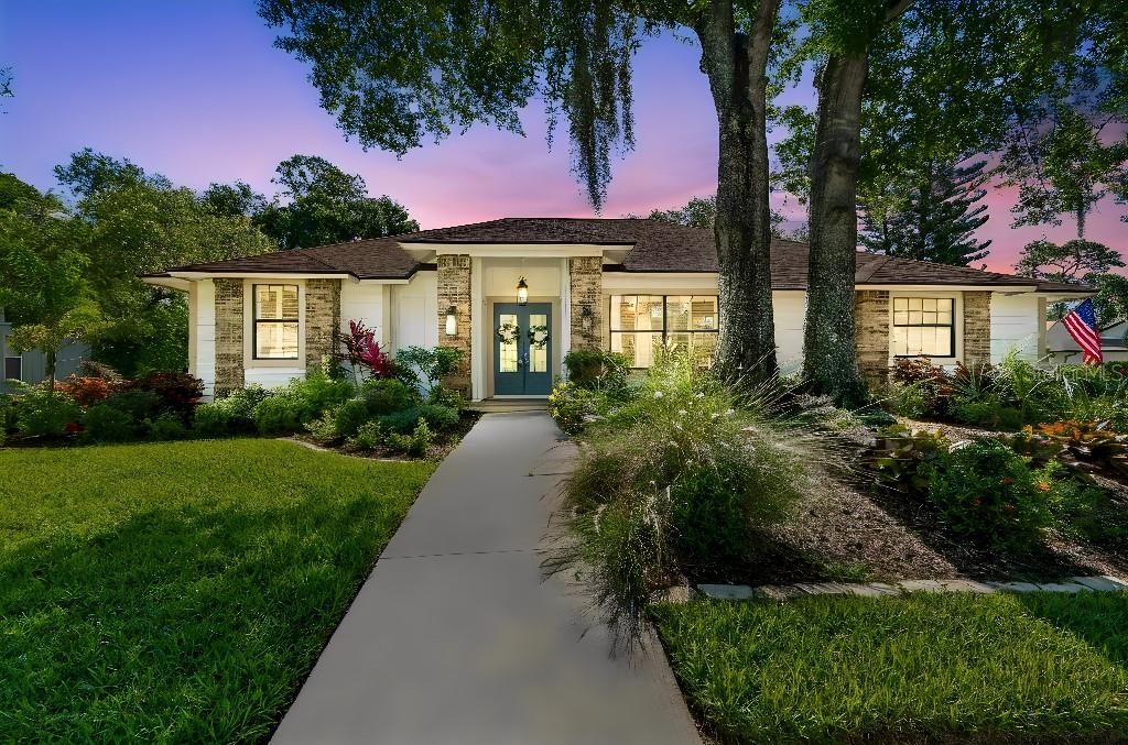 4627 TRAILS DRIVE, Sarasota, FL 34232