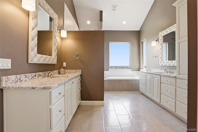 27165 E Long Place, Aurora, CO 80016