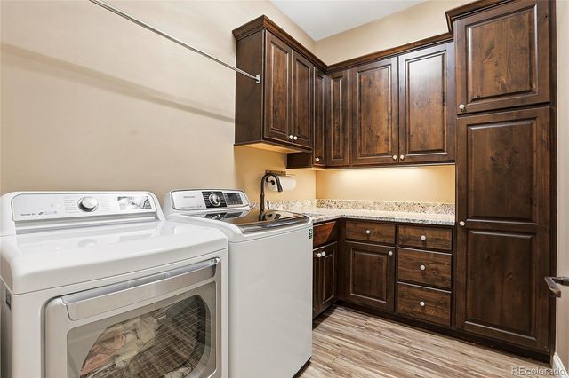 27165 E Long Place, Aurora, CO 80016