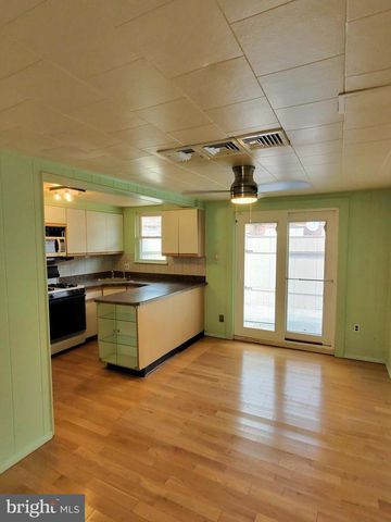 2061 SIMON ST, Philadelphia, PA 19124