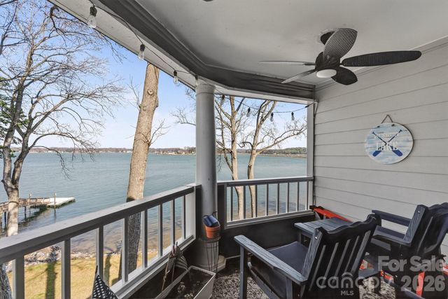 345 Northwest Drive, Davidson, NC 28036