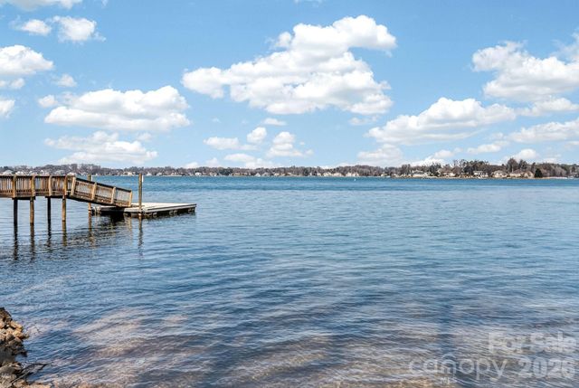 345 Northwest Drive, Davidson, NC 28036