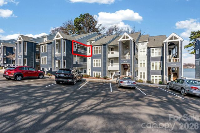 345 Northwest Drive, Davidson, NC 28036