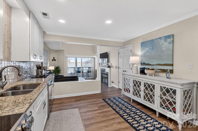 345 Northwest Drive, Davidson, NC 28036