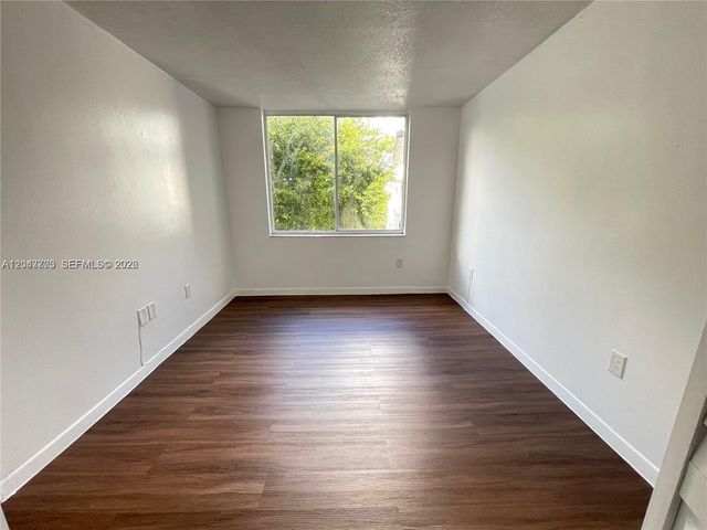 1740 N River Drive 517, Miami, FL 33125