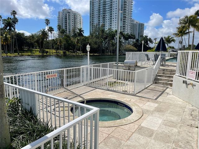 1740 N River Drive 517, Miami, FL 33125