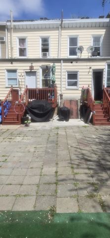 513 6TH ST, Union City, NJ 07087