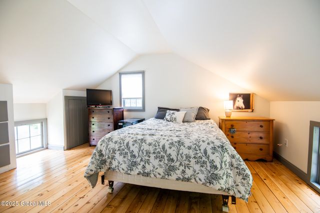 1121 Lundy Road, Hartford, NY 12832