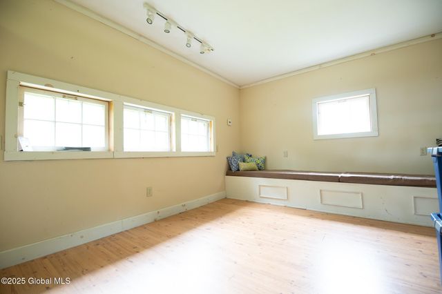 1121 Lundy Road, Hartford, NY 12832