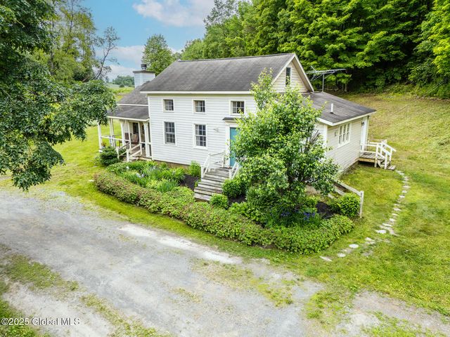 1121 Lundy Road, Hartford, NY 12832