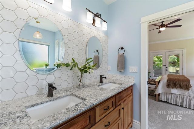 4578 W Montage Dr, Eagle, ID 83616