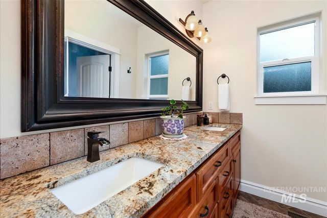 4578 W Montage Dr, Eagle, ID 83616