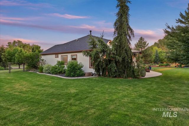 4578 W Montage Dr, Eagle, ID 83616