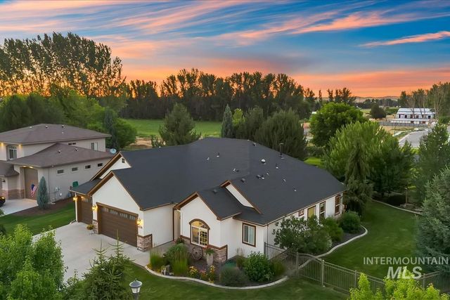 4578 W Montage Dr, Eagle, ID 83616
