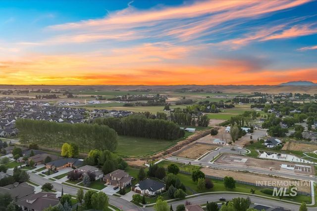 4578 W Montage Dr, Eagle, ID 83616
