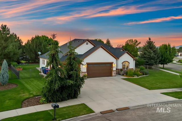 4578 W Montage Dr, Eagle, ID 83616