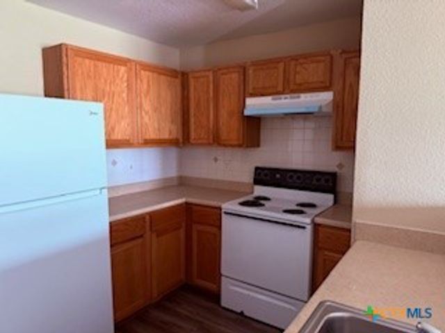 3402 Zephyr Road a, Killeen, TX 76543