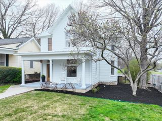 1104 S High St, Columbia, TN 38401