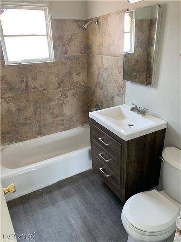 230 West Boston Avenue 7, Las Vegas, NV 89102