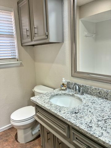 4904 64th Street, Lubbock, TX 79414