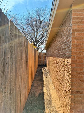 4904 64th Street, Lubbock, TX 79414