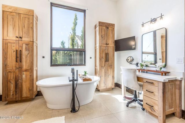 900 W Weber Canyon Road, Oakley, UT 84055