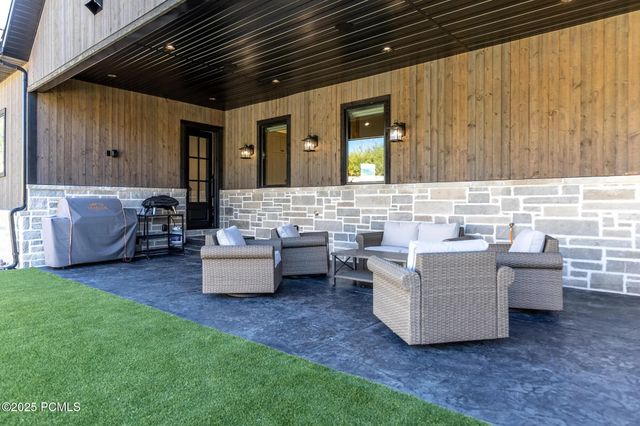 900 W Weber Canyon Road, Oakley, UT 84055