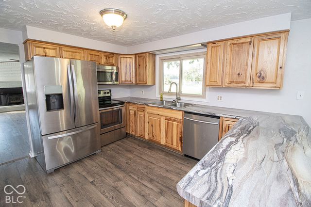 1150 W 300 N, Anderson, IN 46011