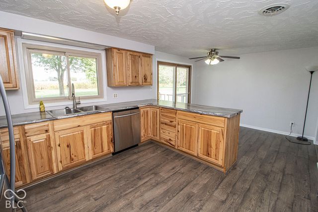 1150 W 300 N, Anderson, IN 46011