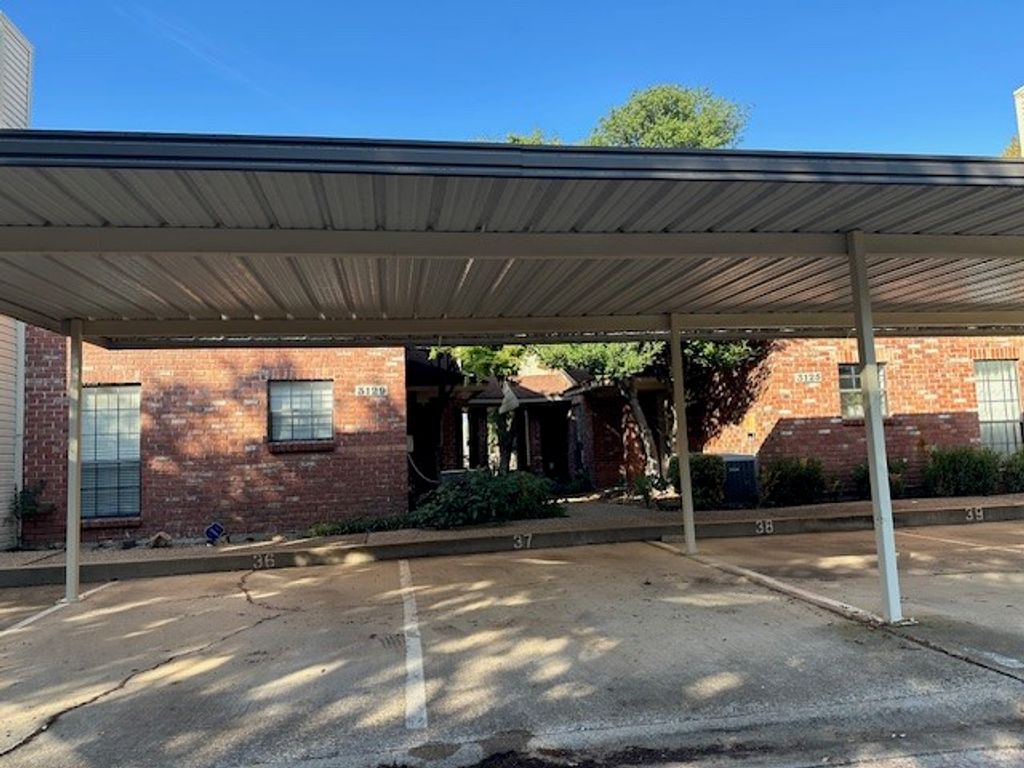 3133 Sappington Place C, Fort Worth, TX 76116