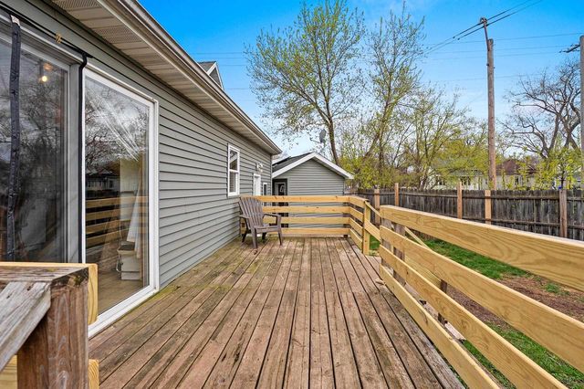 836 W 8TH STREET, Appleton, WI 54914